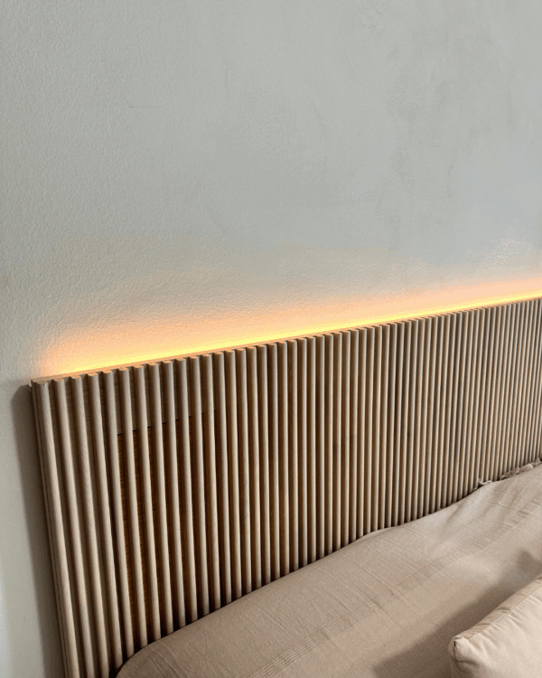 Cabecero de Listones Curvos con Luz LED | ROC